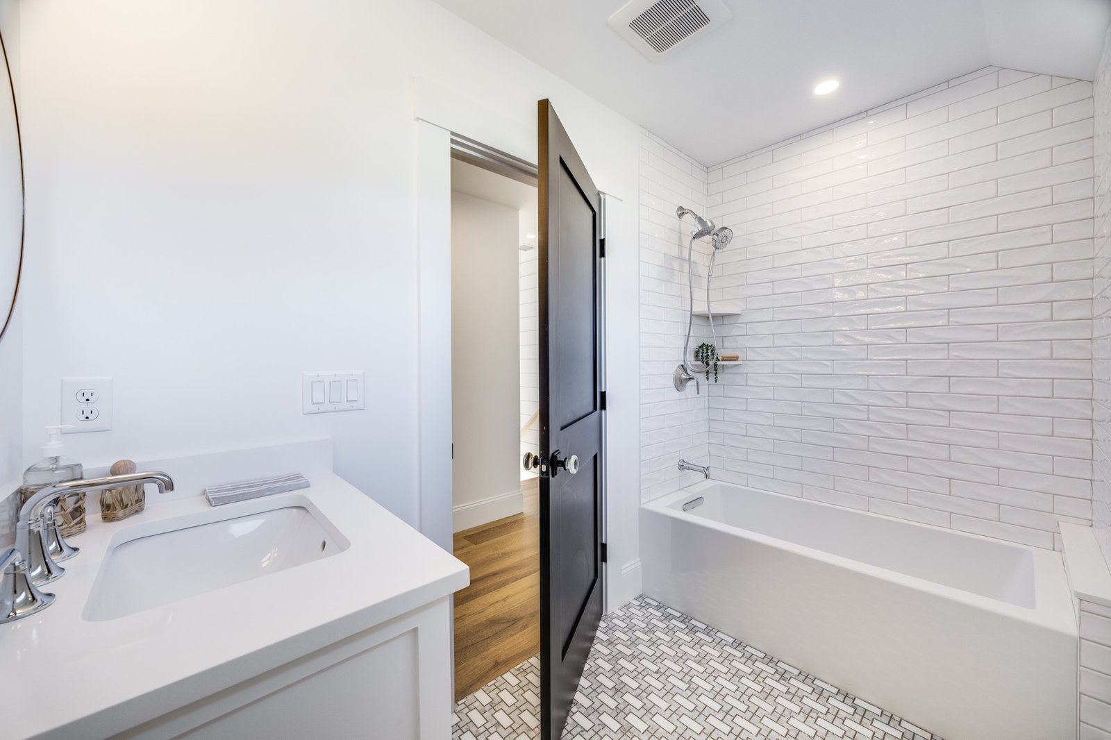 Bathroom fixtures detail