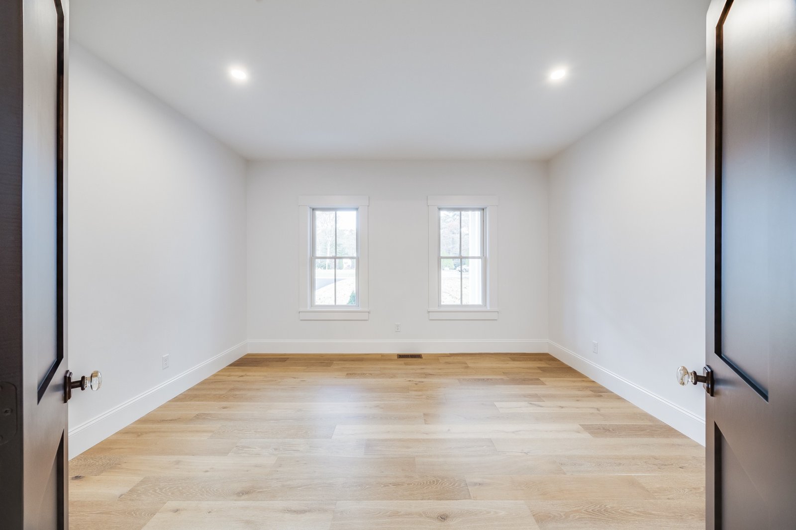 Guest bedroom